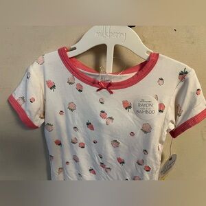 Milkberry NWT Set of 2 PC Bamboo Pajamas Loungewear 5T sensitive skin